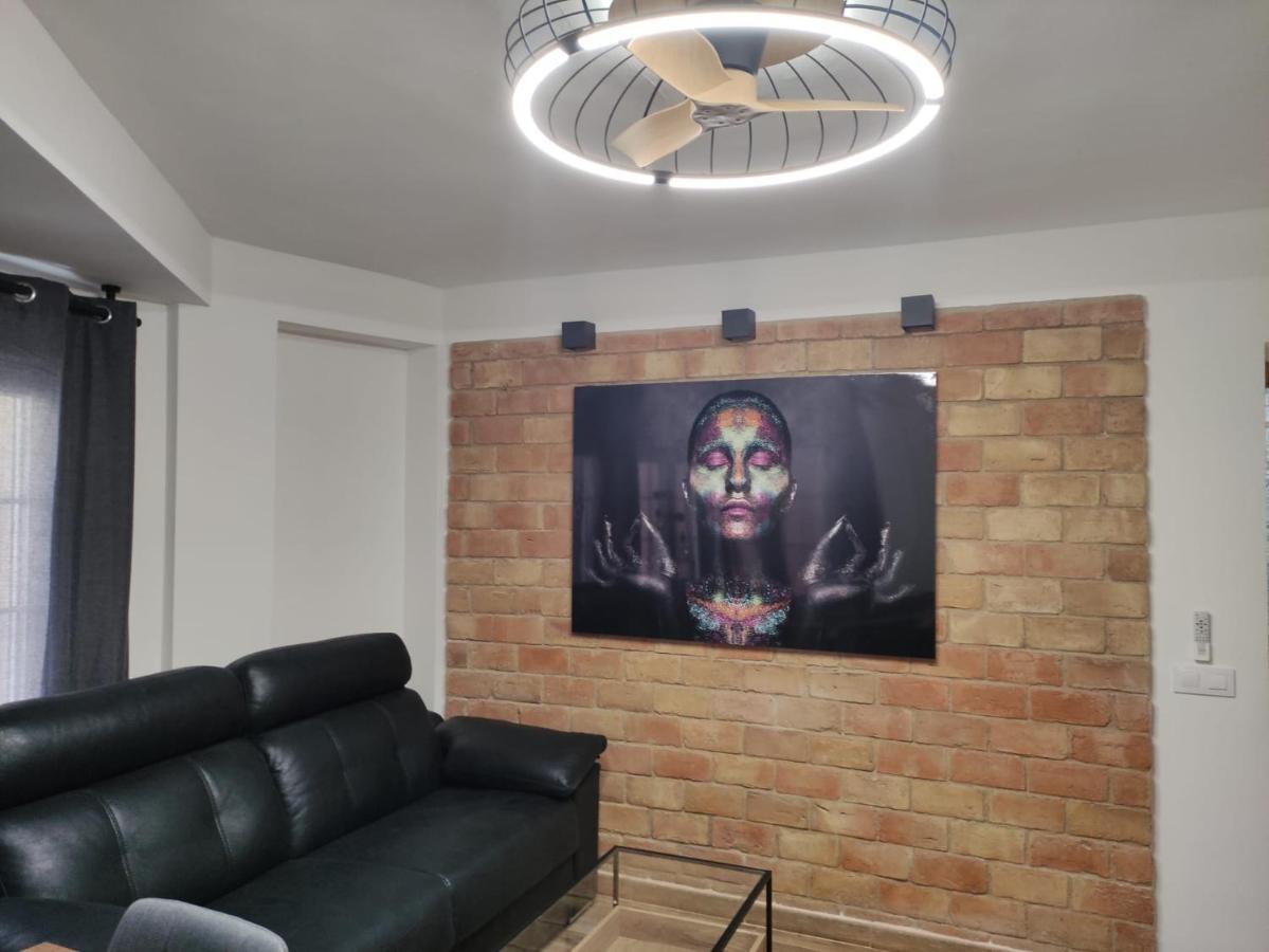 Solymar Poniente Apartamento Recien Reformado A 3 Min De Playa Poniente Y Del Centro Parking Opcional Benidorm Ngoại thất bức ảnh